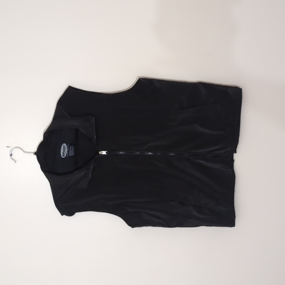 Brody| Vintage 90s Black Rubber Like Zippered Vest With Zippered Pockets